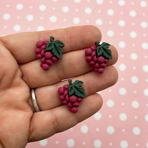 10 Flatbacked Plum Purple Resin Grape Cabochons, 20mm Flat Backed Acrylic Plastic Fruit Cabs, 797b