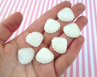 10 White Pastel Seashell Cabochons, Glitter Seashells #1104