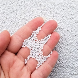 Granelli bianchi NON COMMESTIBILE, 2 mm Scegli la tua quantità, Decoden Funfetti Jimmies, perline di caviale finto, G25