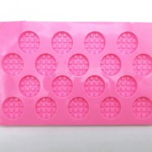 Molde plano de 18 cavidades para galletas de gofre, moldes para hornear pasteles falsos, cabujón, colgantes, moldes con temática de dulces para arcilla, resina, etc.