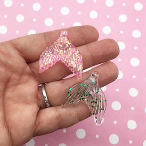 6 Assorted Flatbacked Resin Glitter Mermaid Fish Tail Cabochon Charms, Whale Tail Clear Flat Backed Glittery Acrylic Plastic Pendants, 470