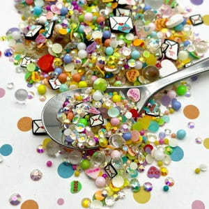 Love IM Valentines Sprinkle Mix, Assorted Resin Pearl Rhinestone Polymer Clay Tumbler Shaker Fill, Fake Bake Fimo Table Scatter Confetti V2