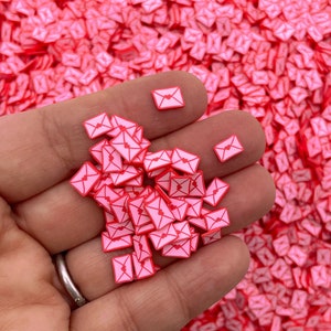 Pink + Rot Liebesbrief Notiz Umschlag Valentinstag Polymer Clay Polymer Clay Streuteile, Fimo Tischstreusel Konfetti, Becher Shaker Fill G155