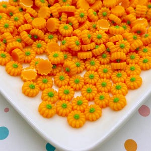50 Cute Little Flatbacked Orange Resin Pumpkin Cabs, Flat Backed Acrylic Plastic Jack O Lantern Cabochons, Cute Halloween Nail Cabs, L384