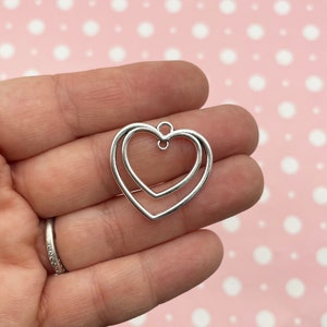 8 Silver Plated Heart Connecter Charm, 25mm Diy Open Bezel Connector Pendant for Uv Resin and Pressed Flower Crafts F189