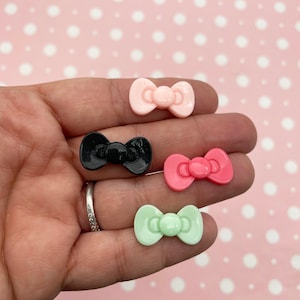 10 verschillende kleuren hars cabochons met platte achterkant, pastel en zwarte strik, schattig striklint met plaksteen acryl plastic cabines 365b