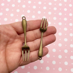 4 Large Antique Brass Fork Pendants, Bronze Cutlery Silverware Charms, #DH69