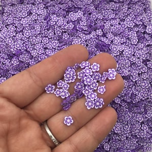 Lila Polymer Clay Blumen Streusel, Fimo Fake Streusel Mix, Kunstharz Verzierung, Dekoden Funfetti P131