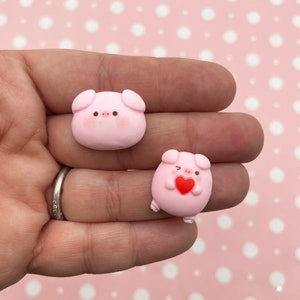4 Cute Flatbacked Resin Pink Pig Resin Cabochons, Piggy Flat Backed Acrylic Plastic Cabs #270