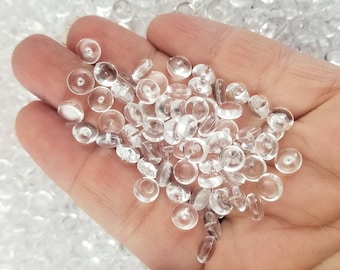 100グラム（3 1/2オンス）の透明なフィッシュボウルスラッシービーズ。カリカリのスライムやクラフトに。