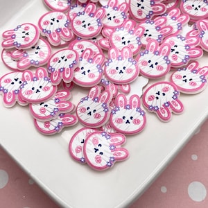 8 Rosa Hase Cabochons mit flacher Rückseite, Acryl Kunststoff Ostern Kawaii Cabochons 1154