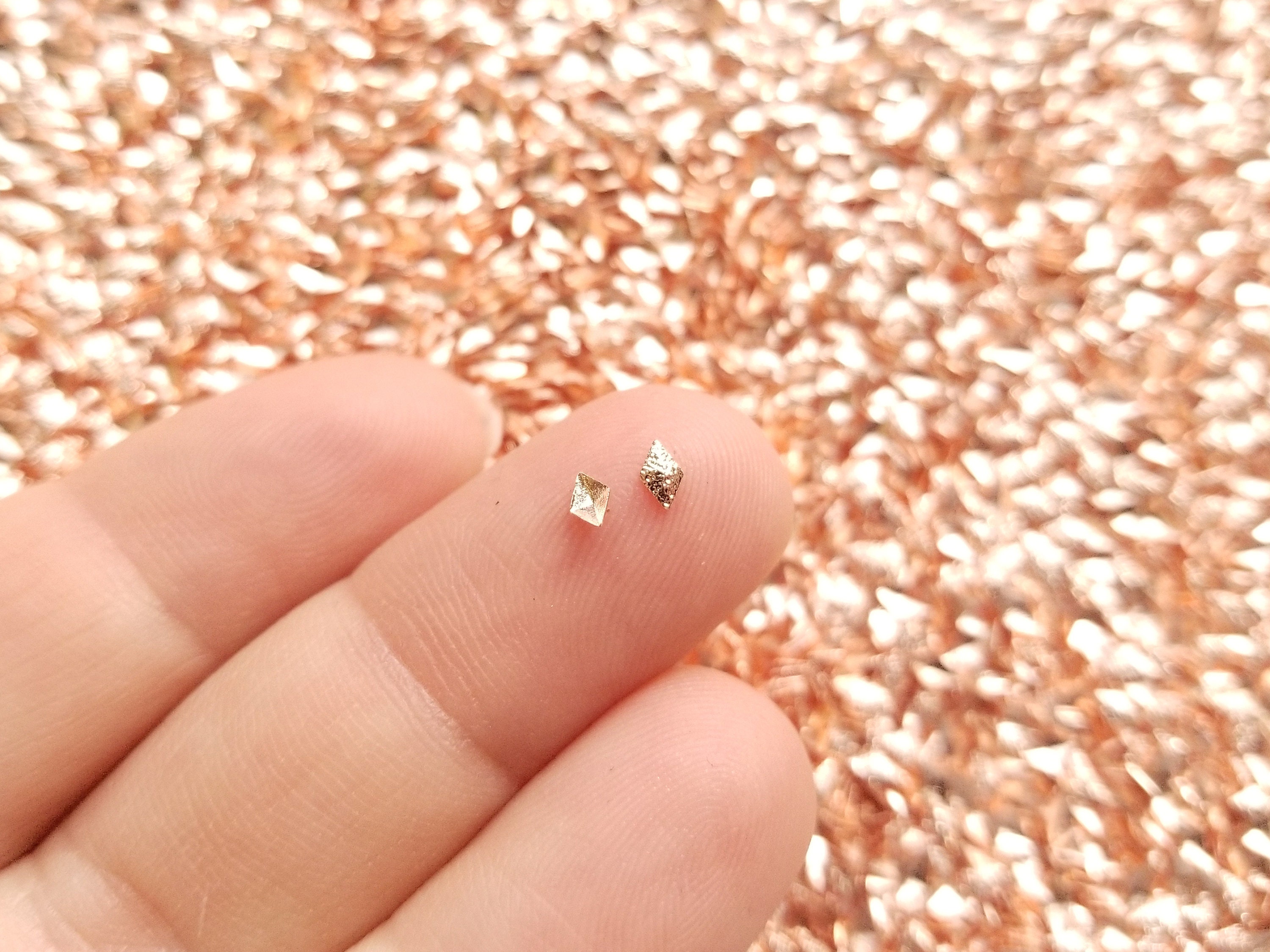 50 Tiny 4mm Rose Gold Toned 3D Rhombus Diamond Cabochons, Cute Kawaii Nail Shape Cabs, Nail Art Charm Resin Supplies, Resin add-on #1482