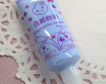 Decoden Whipped Cream Glue, Baby Blue Color with 1 Screw on Tip for Cell Phone Decoration, 50g