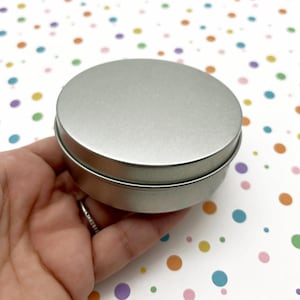 4 Low Aluminum 4 Ounce Round Tin Container Jars Tubs with Lids