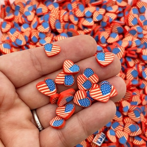 Grandes fatias de argila de polímero de bandeira americana em formato de coração patriótico, fatias de arte de unha, granulados artificiais não comestíveis, 4 de julho, M193