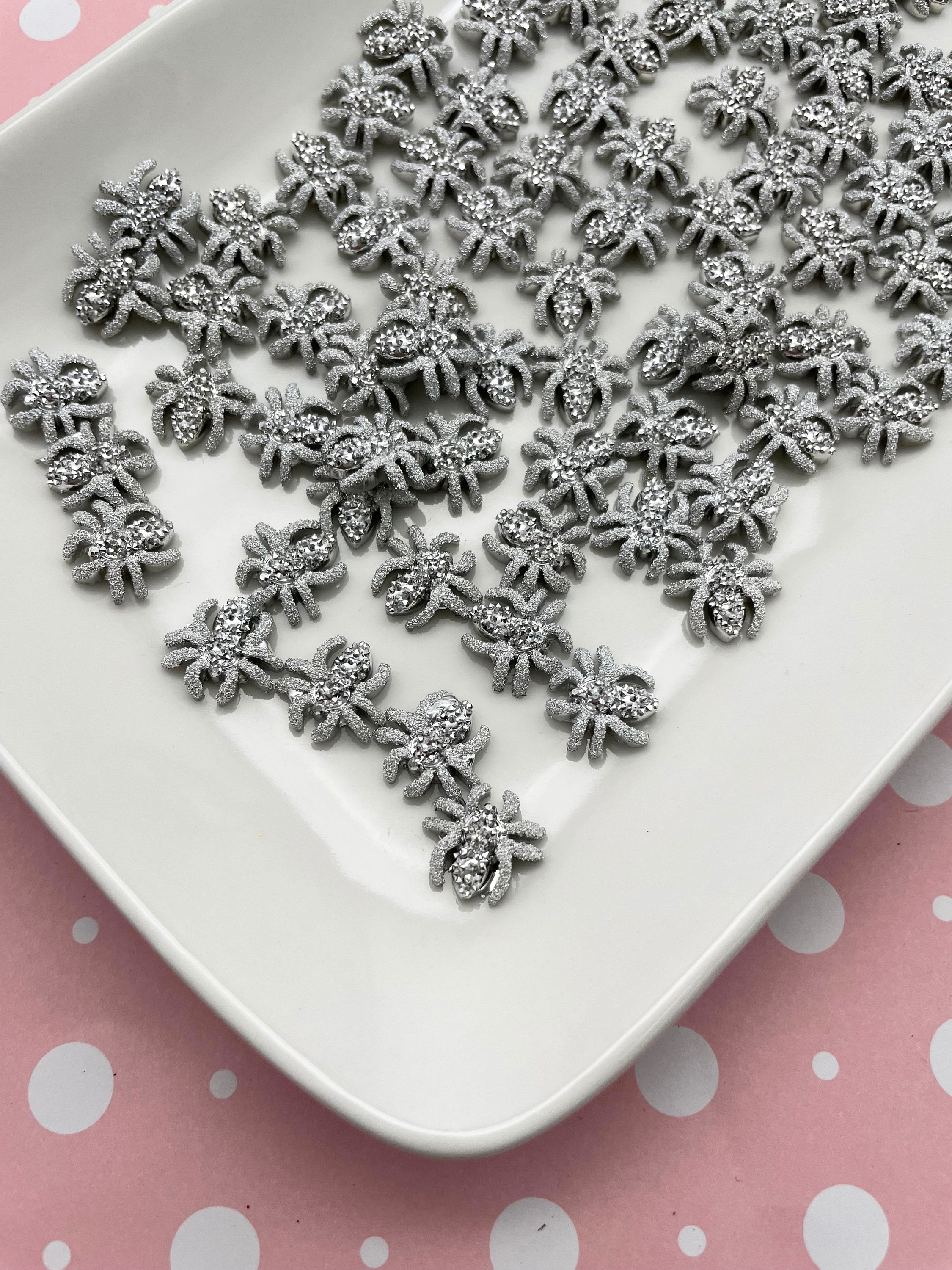 SOFPLATE Halloween Nagel Charms - 36 Spinnen Cabochons Für DIY Maniküre