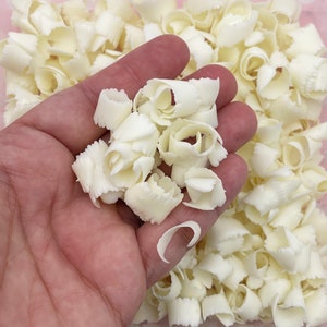 25g Fake Bake Silicone PVC White Chocolate Candy Curls , Faux NON EDIBLE White Shaving Curls for Slime, Fake Desserts Etc,