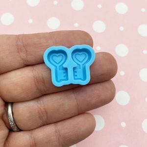 Small Double Cavity Heart Skeleton Key Silicone Molds for Earring Charms Cabochons or Pendants, Diy Kids Resin Jewelry Moulds  Q8
