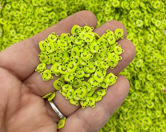 Chartreuse grön groda eller padda polymerlera strössel, djurskivor, P80