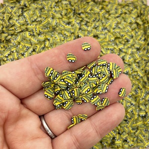 Granulado amarelo para ônibus escolar, fatias de granulado de argila polimérica para a volta às aulas, confetes falsos para mesa de confeitaria Fimo, enchimento para agitador de copo G228