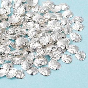 50 Tiny 5mm Silver Toned Metallic Clam Seashell Cabochons, Cute Kawaii Nail Scallop Shell Cabs L292