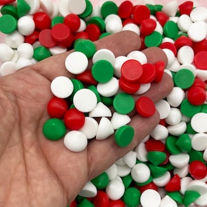 20 pépites de bonbon de Noël en résine NON COMESTIBLE, pépites de chocolat de Noël multicolores, ajout de fausses pépites de cuisson à dos plat super réalistes 1355