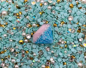 Best Friends, Polymer Clay Pearl and Rhinestone Sprinkle Mix with 1 Resin Cab, Fake Bake Table Scatter Slime Supply M83