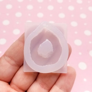 Small Kawaii Agate Slice Geode Rock UV Resin Mold for Resin Cabochon, Charm Pendant Jewelry Mould Q72B