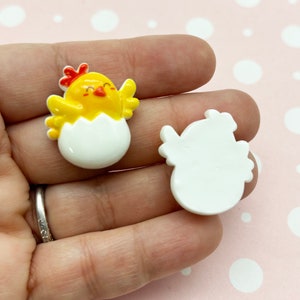 5 Yellow Easter Chicken in Eggs Resin Flatbacked Cabochons, 24mm Flat Backed Acrylic Plastic Chick Cabs 1030b