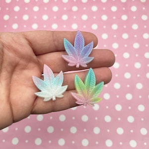 3 Pastell Topf Blatt Cabochon Charms, Marihuana, Weed, Hanf, Cannabis Anhänger #269
