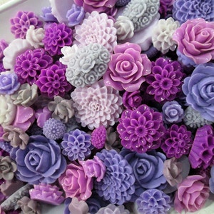 20 Piece Purple Mix Flower Cabochons Grab Bag 20pc Roses Mums (DESTASH SALE)