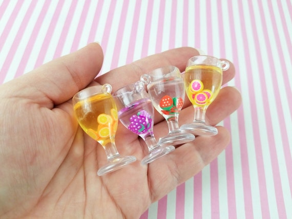 5 Miniature Dollhouse Wine Glass Charms for Decoden, Fake Food, and Doll  Props, #DH88