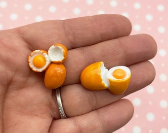 4 Fried Egg Resin Flatbacked Cabochons, Cute Flat Backed Cabs, #778