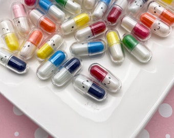 10 Happy Pill Filled Clear Pill Capsule Cabochons, Plastic capsule, Refillable  Pills, #1654