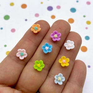 75 hars veelkleurige hars cabochons met plaksteen, pastel bloemen nagel cabochons, platte achterkant acryl plastic bloemen cabines, L386