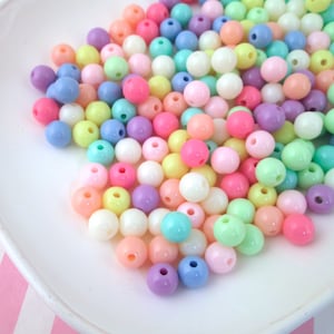 100個 8mm パステル アクリル プラスチック マルチカラー バブルガムビーズ ラウンド 樹脂 チャンキー ガムボール 子供用 ビーズ用品 J98
