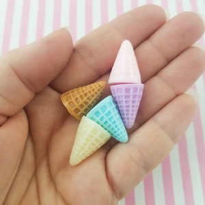 6 Multi-color 19mm Pastel Resin Ice Cream Waffle Cone Cabochons, Sweet Decoden Acrylic Plastic Flat Topped 3d Cabs, #1128