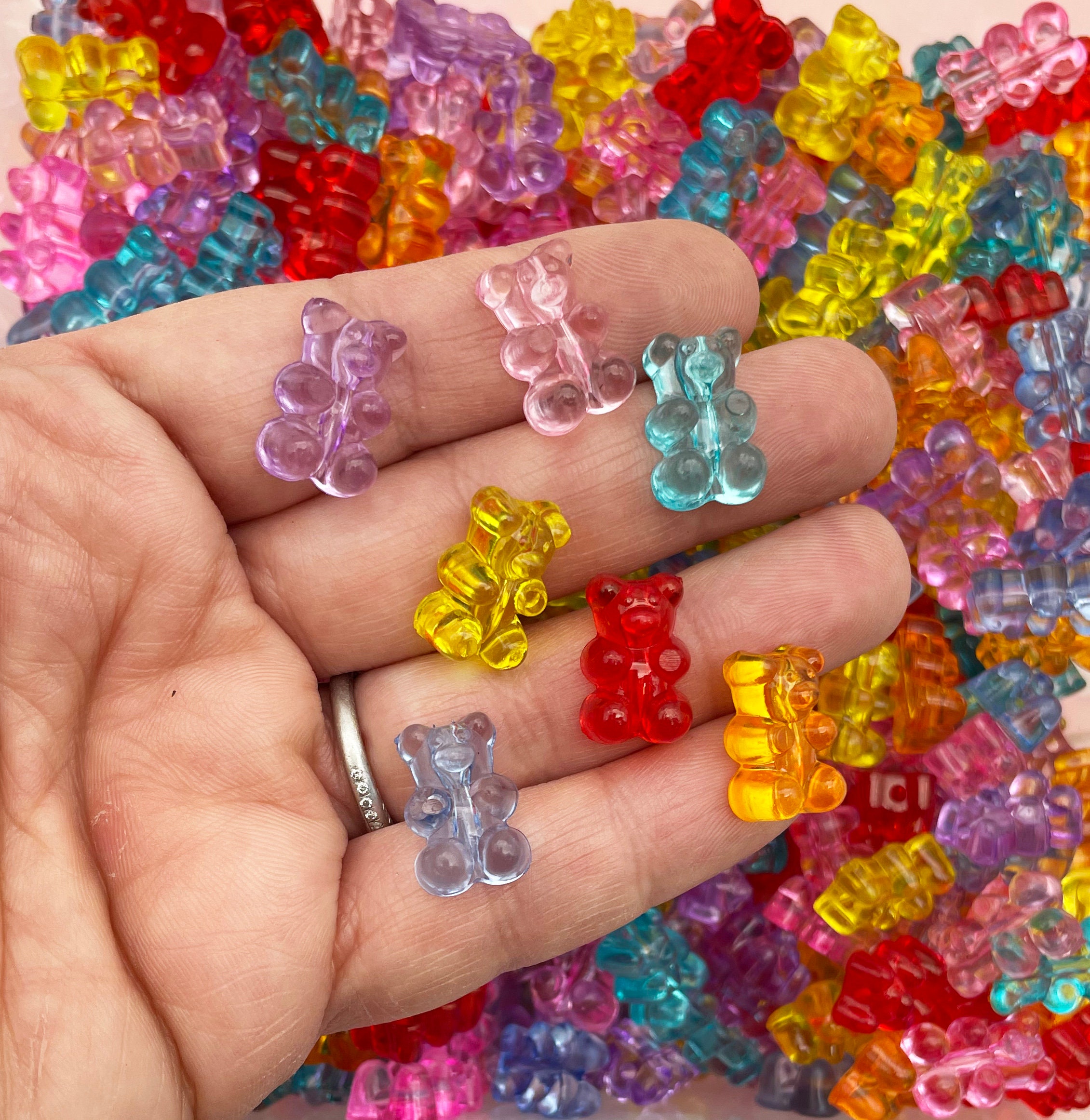 Fifteen Top to Bottom Drilled Glossy Gummy Bear Beads, 15x10x8mm Hard  Plastic, H138