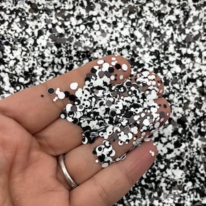 Cookies and Cream Black and White Solvent Resistant Round Circle Dot Glitter, Nail Art Decoden Shaker Mold & Resin Glitter F642