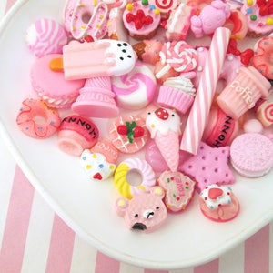 Assorted Pink Sweets/Food/Character Resin Cabochons Mix, Acrylic Plastic Cabs #F682