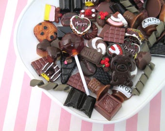 10 Assorted Chocolate Sweets/Candy Cabochons Mix #F679