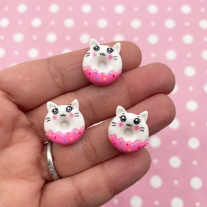 8 Kawaii Miniature Cute Kitty Cat Face Donut Cabochons, Donuts with Faces #617a