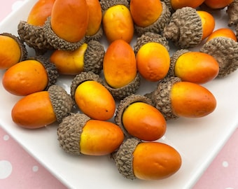 6 Golden Brown Fake Realistic Decorative Acorns, DIY Supplies For Crafts, Wreaths Holiday Decoration etc.