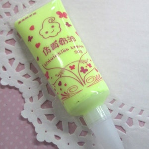 Decoden Whipped Cream Icing Frosting Glue, Fake Bake Lemon Yellow Color, for Cell Phone Decoration, 50g