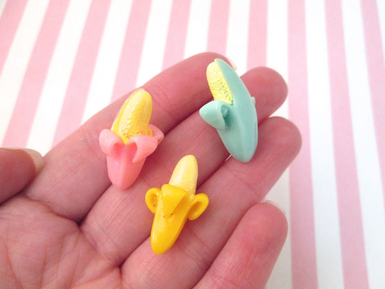 #979 Assorted Pastel Banana Cabochon Peeled Banana