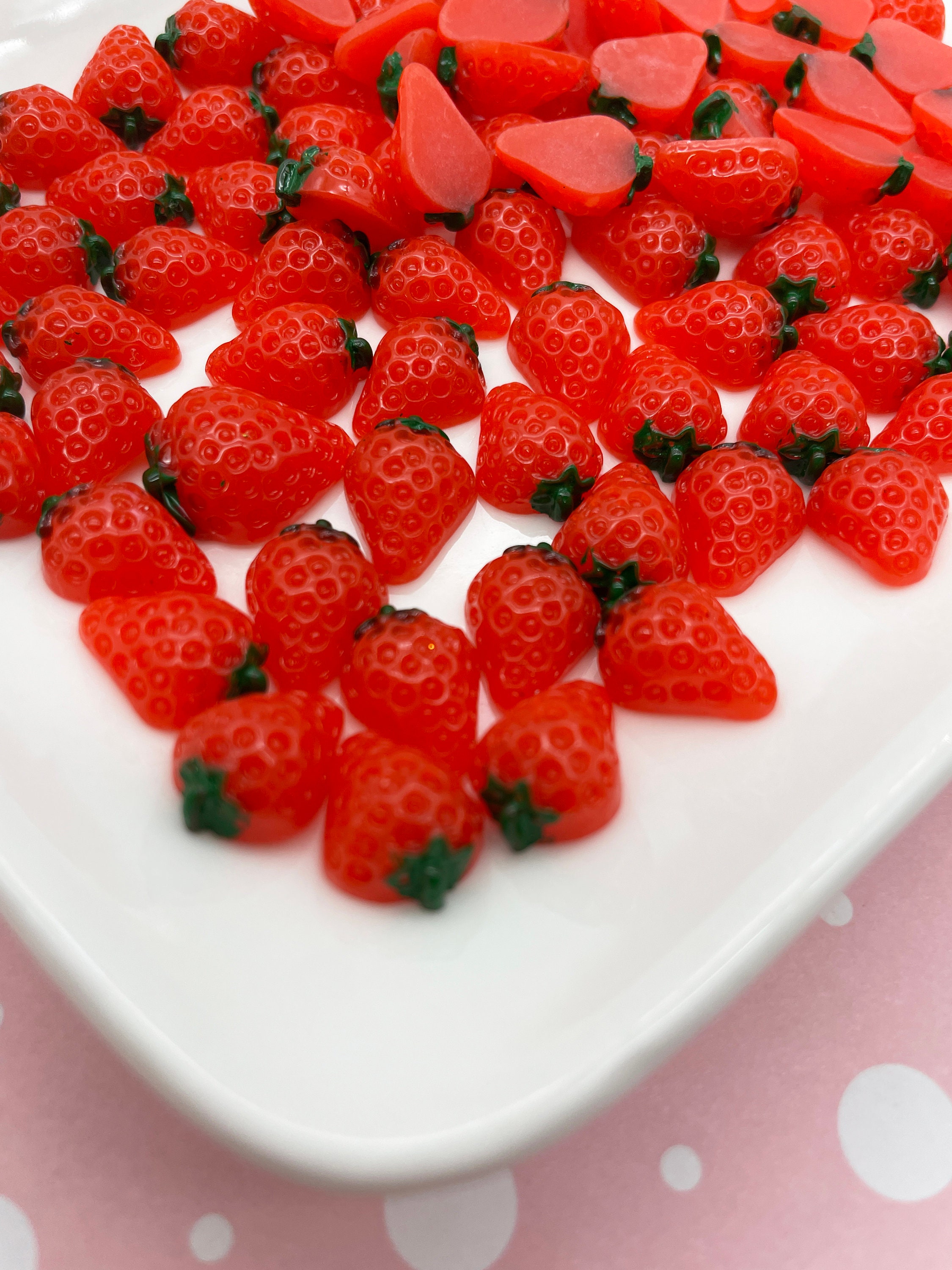 Strawberry Cabochons (3pcs / 13mm, 18mm & 24mm / 3D) Kawaii Decoden Ph, MiniatureSweet, Kawaii Resin Crafts, Decoden Cabochons Supplies