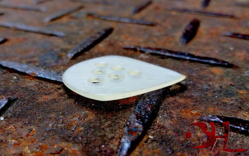 The Wizard ERGONOMIC Custom high performance picks for Ben Eller Ultem. image 3