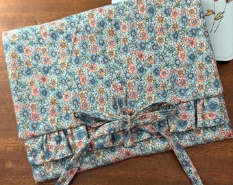 Cozy Kindle Cover, Blue Floral EReader Pouch, EReader Sleeve