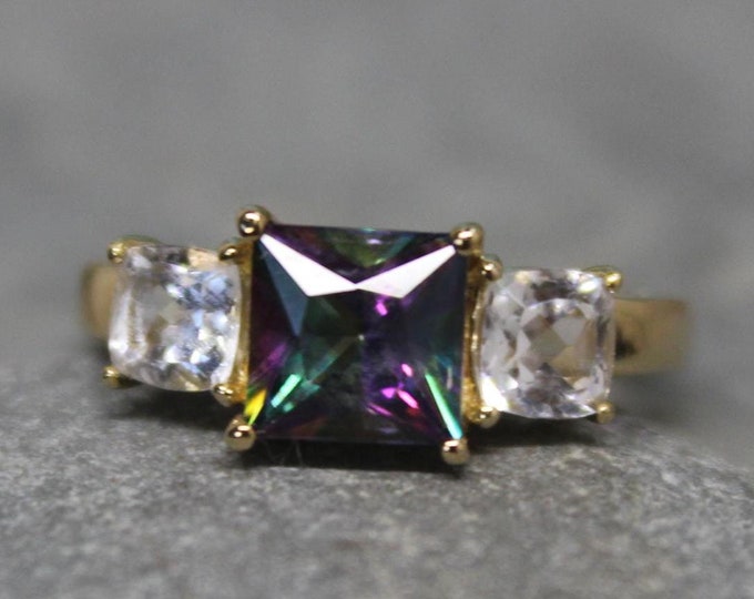 80s Vintage 10K Solid Gold Mystic Topaz Sapphire MOM Ring 2.2 Gram Size 4 Solid Gold Vintage Ring Vintage 10K Vintage Mystic Topaz Gold Ring