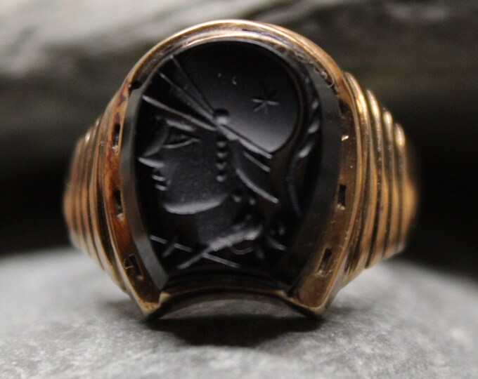 1950's Vintage Mens 10K Gold Soldier Ring 5.3 Grams Size 11.5 Vintage Mens 10K Yellow Gold Ring Roman Ring Mens Intaglio Ring Mens Gold Ring